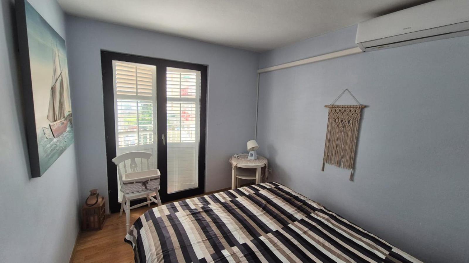 Apartment Bunjo'S Beach House Trogir Ngoại thất bức ảnh